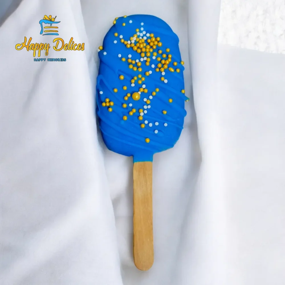 Customizable magnum cakes with colored chocolate coating and decorative sprinkles